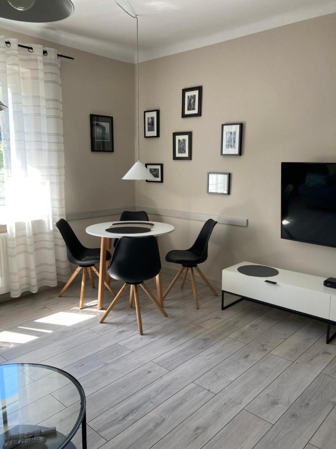 Apartament Mlociny Warszawa Eksteriør bilde